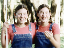twin girls - www.Social-Security.biz