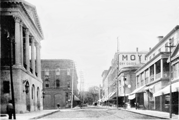 1897 Union Street in New Bedford, Ma.   Looking West before the widening - www.WhalingCity.net