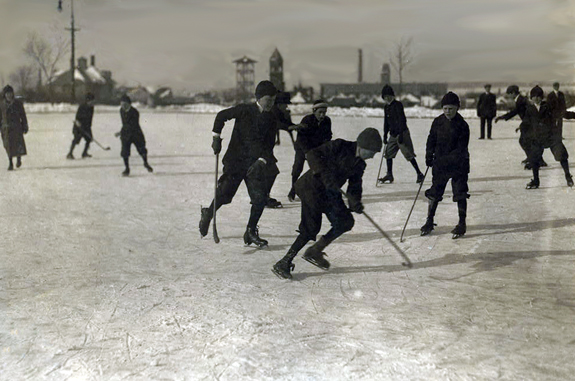 1912 Skaters - New BEdford, Ma. www.WhalingCity.net